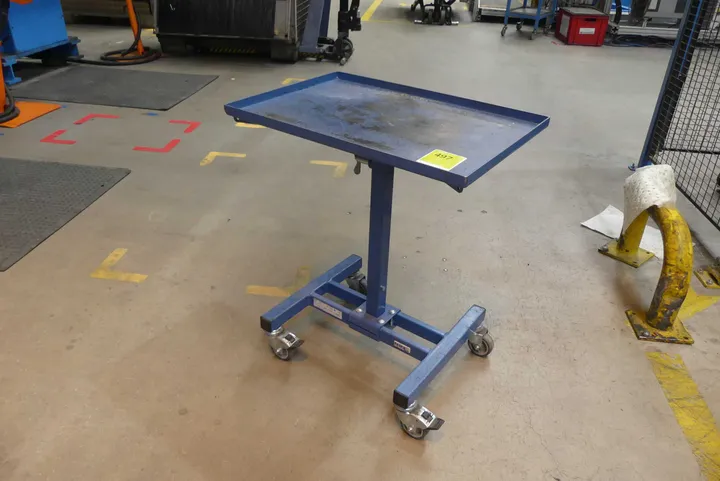 fetra - Tischwagen/Materialständer Typ: 3270 / Tragkraft: max. 150 kg